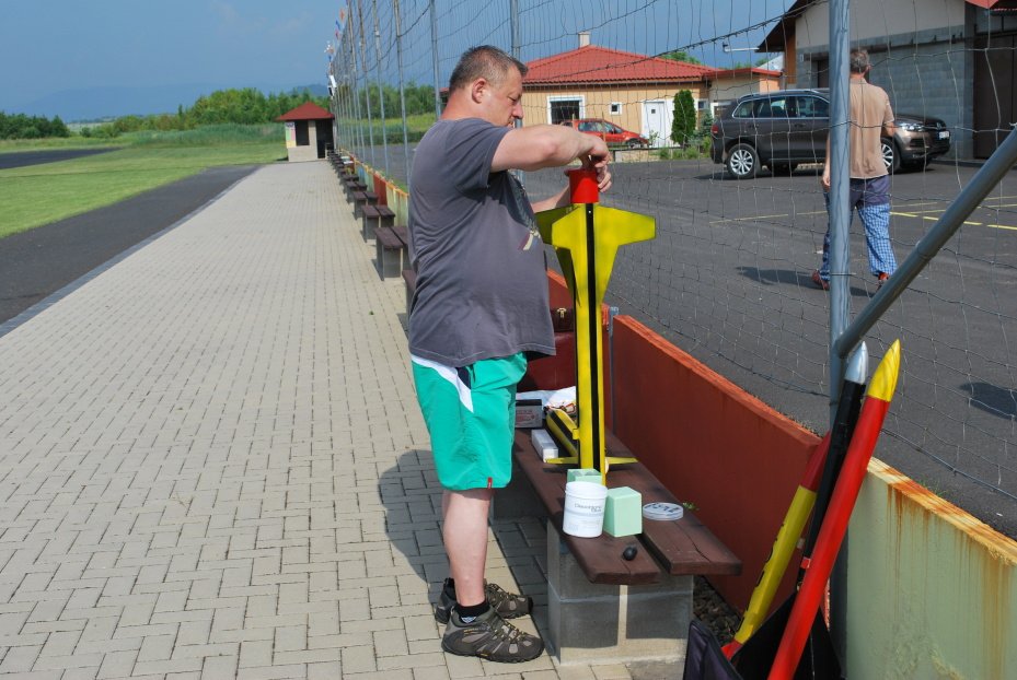 V Marsik montaz motoroveho kontajneru 